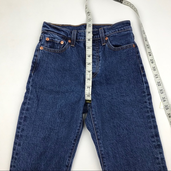 Vintage Levi’s 501 High Waist wedgie fit Jeans - Picture 3 of 7